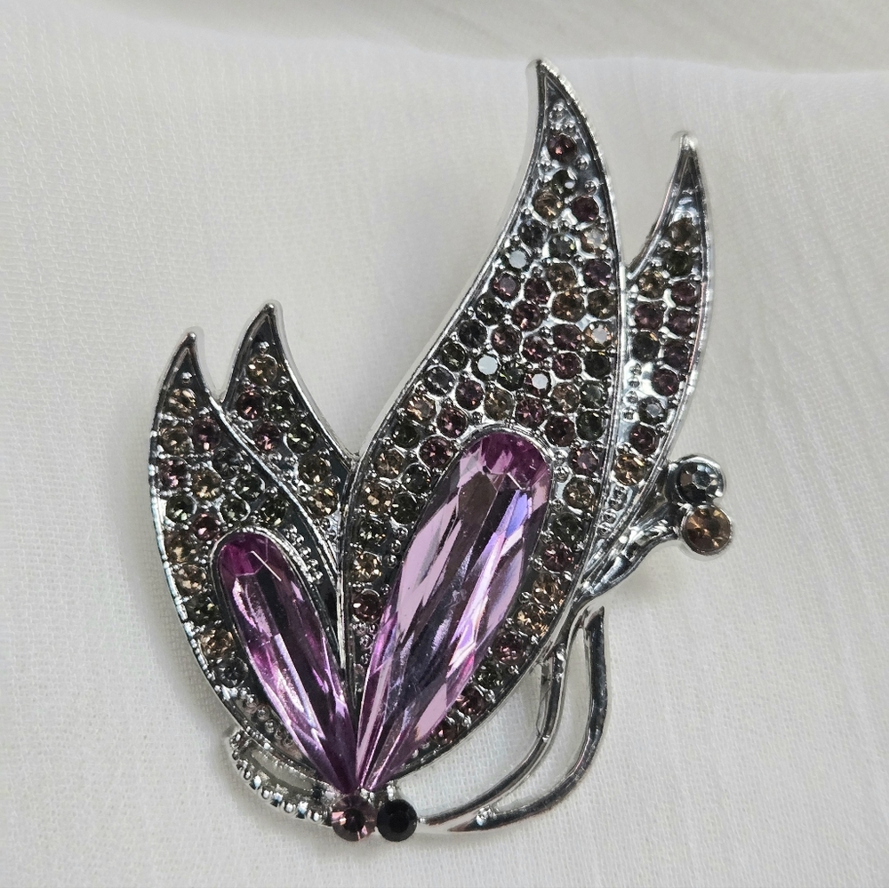 Sparkling Butterfly Brooch with Purple and Pink Crystals - Picture 2 of 4